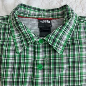 The North Face Men’s Large Green Checked Shirt